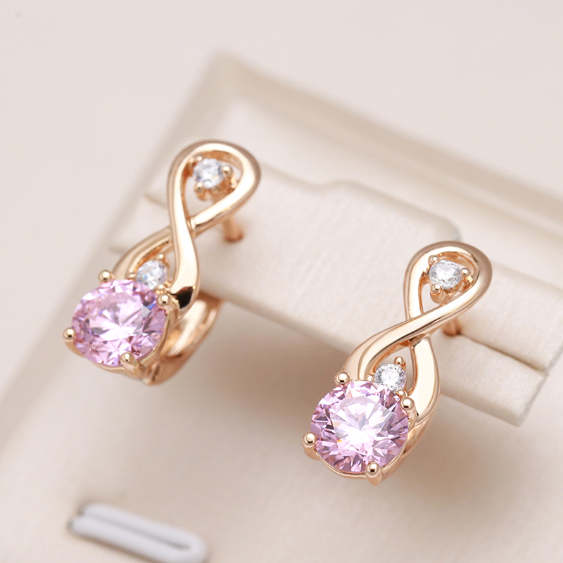 Aretes Elegantes de Circonio Rosa en Oro