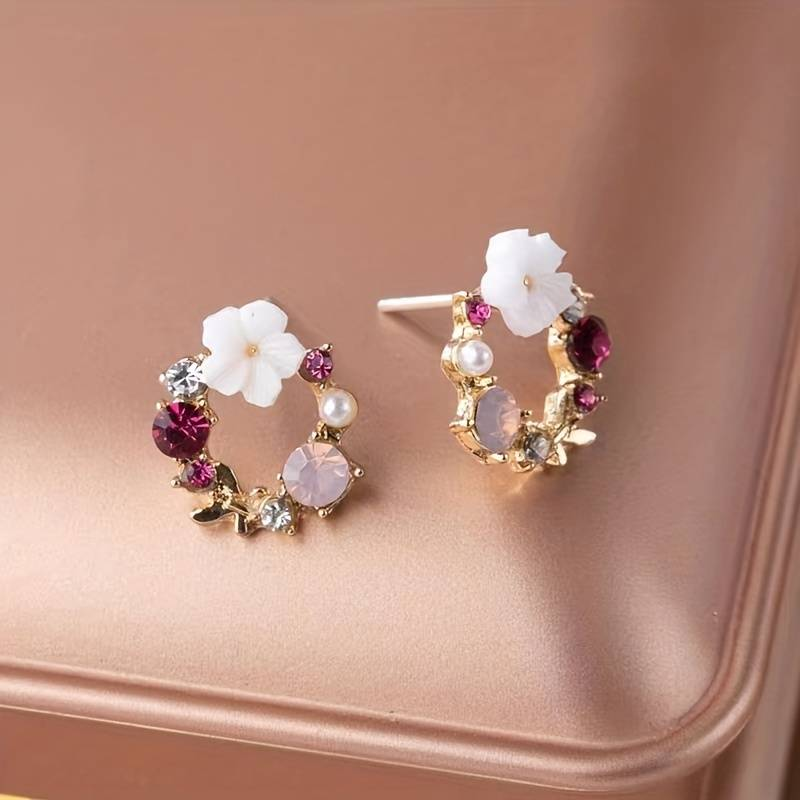 Aretes Exquisitos Florales Elegantes