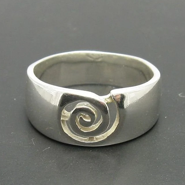 Anillo Vintage Espiral en Plata